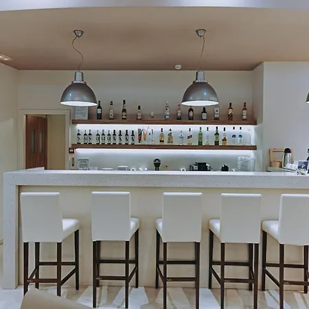 Hotel Athinaiko 2*