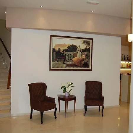 Athinaiko Hotel 2*